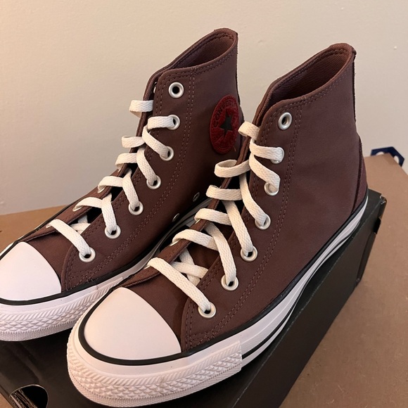 Converse All Star High-Tops in dark Burgundy - Picture 7 of 10